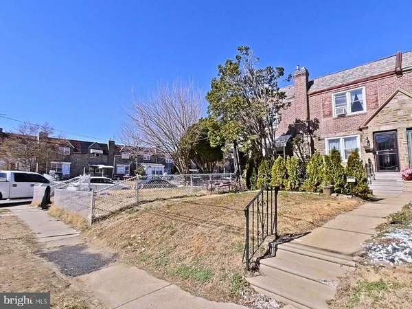 $230,000 | 7283 Bradford Road, Upper Darby, PA 19082