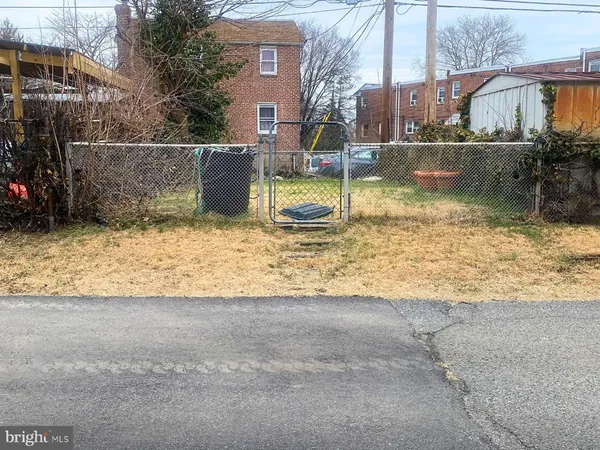 $230,000 | 7283 Bradford Road, Upper Darby, PA 19082