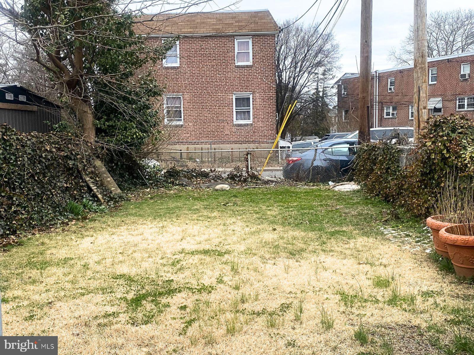 7283 Bradford Road Upper Darby, PA 19082 - Photo 28 of 28 Rear Yard