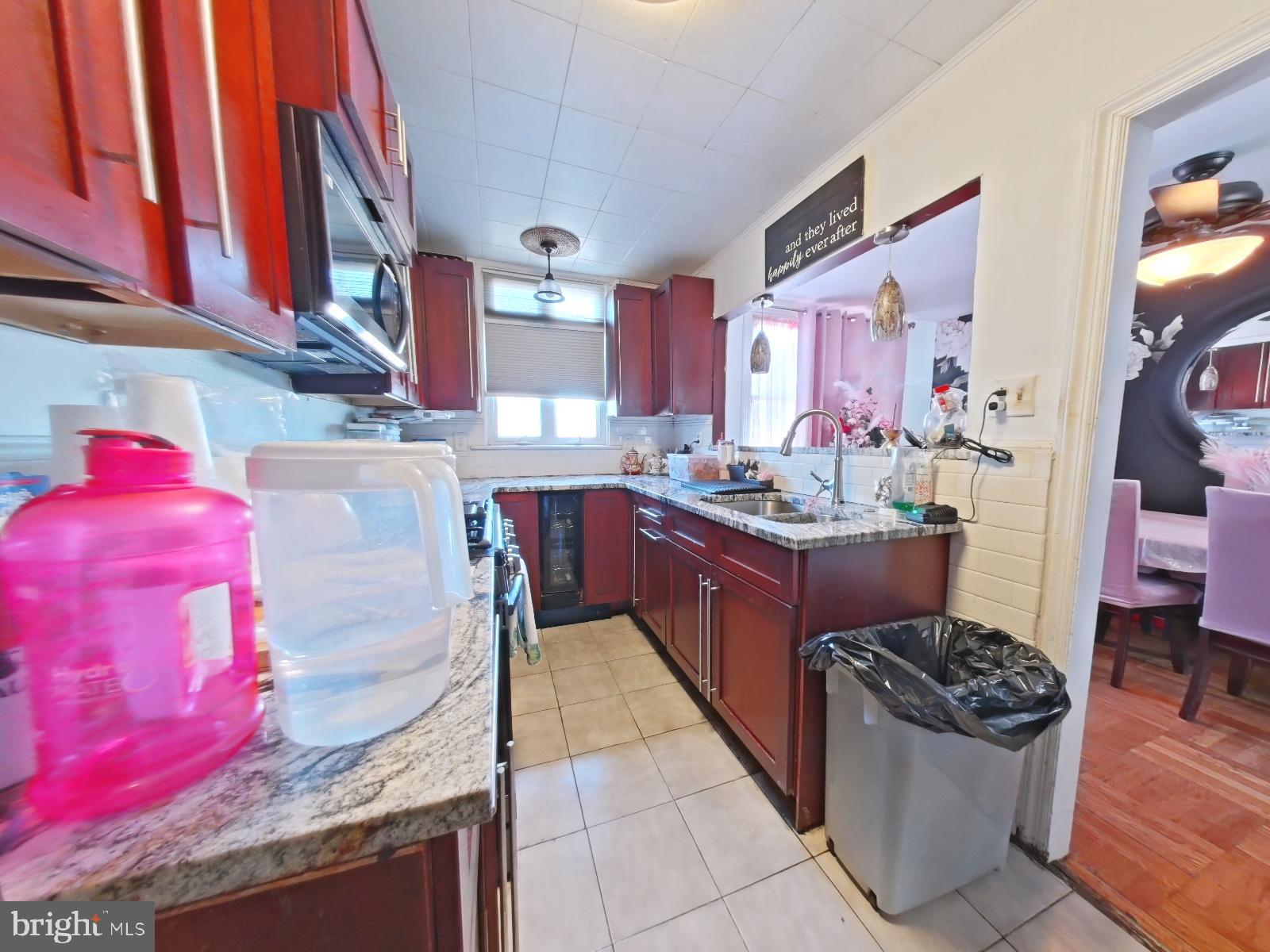 7283 Bradford Road Upper Darby, PA 19082 - Photo 8 of 28 Kitchen