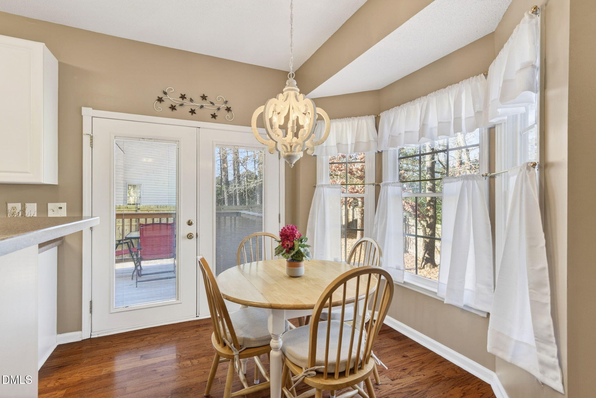 112 Del Rio Drive Cary, NC 27519 - Photo 23 of 73 19-web-or-mls-112 Del Rio-28