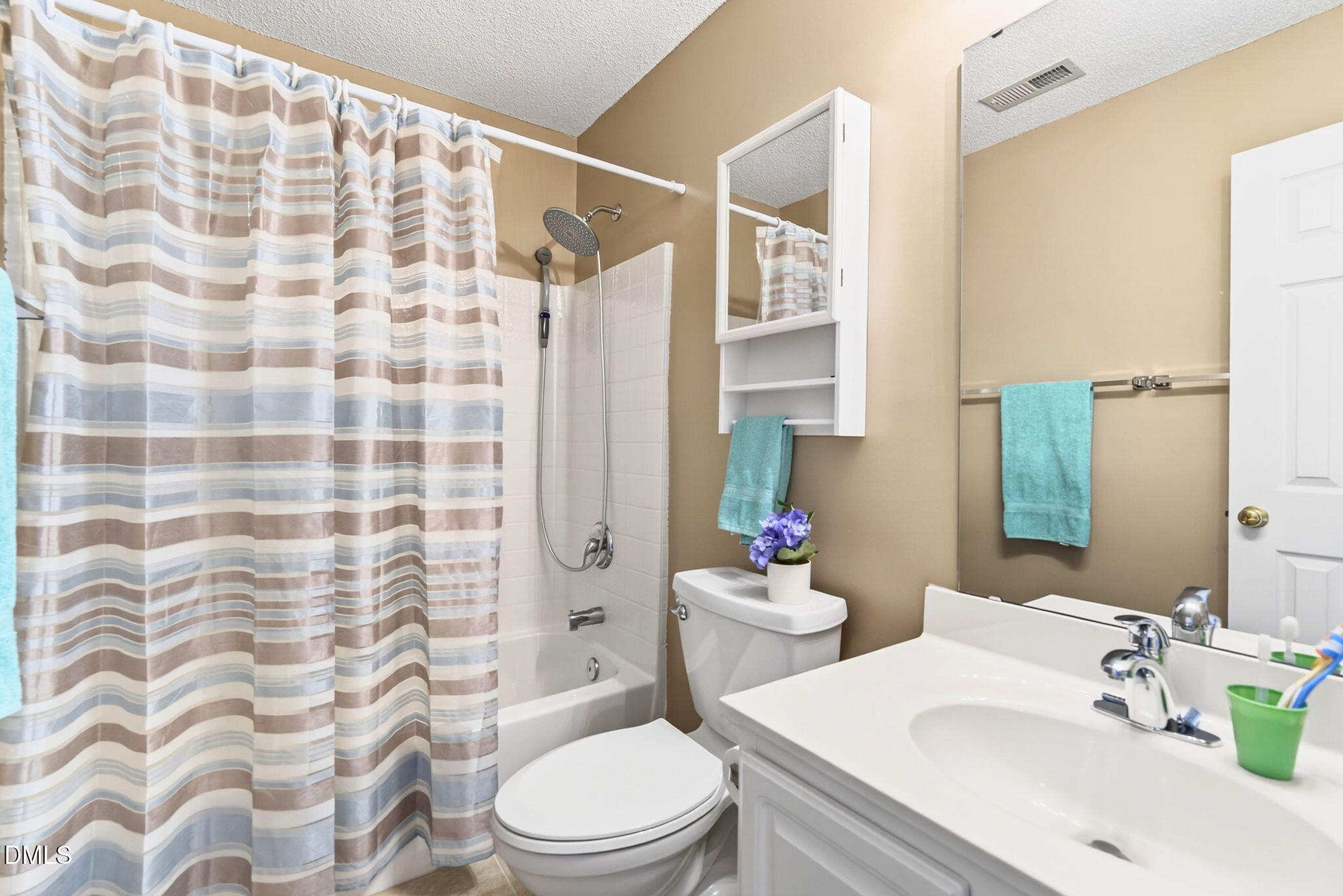 112 Del Rio Drive Cary, NC 27519 - Photo 37 of 73 36-web-or-mls-112 Del Rio-45