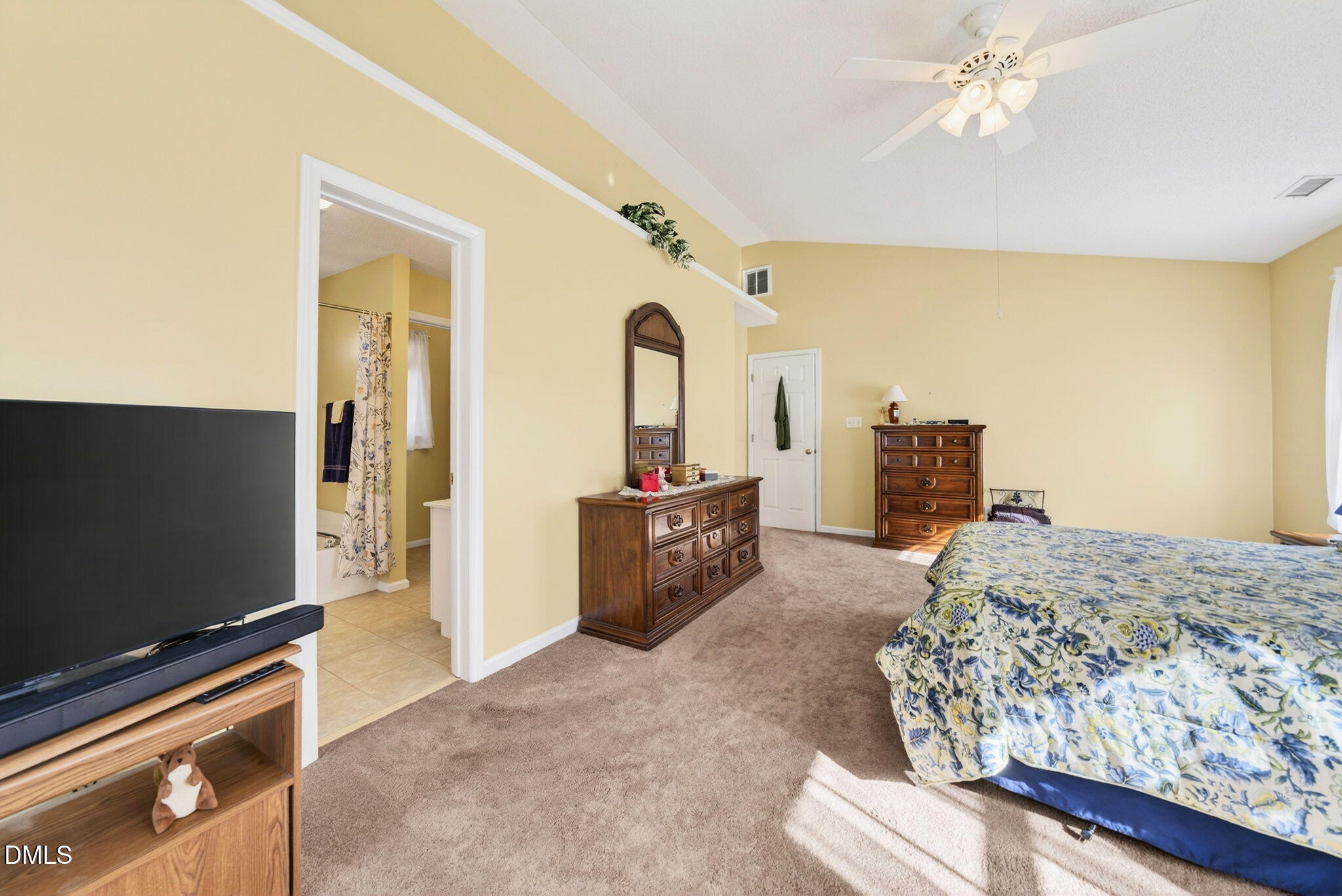 112 Del Rio Drive Cary, NC 27519 - Photo 41 of 73 40-web-or-mls-112 Del Rio-49