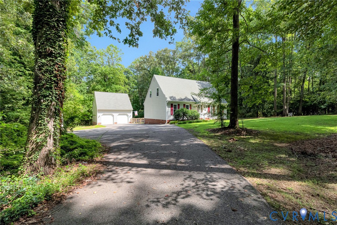 10478 Gould Hill Road Hanover, VA 23069 - Photo 6 of 63 Paved drive leading to your private almost 4 acres