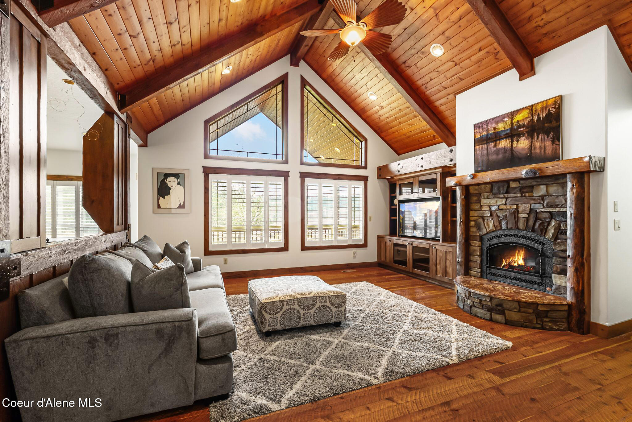 203 Comeback Bay Lane Sagle, ID 83860 - Photo 13 of 61 18_DSC04942s