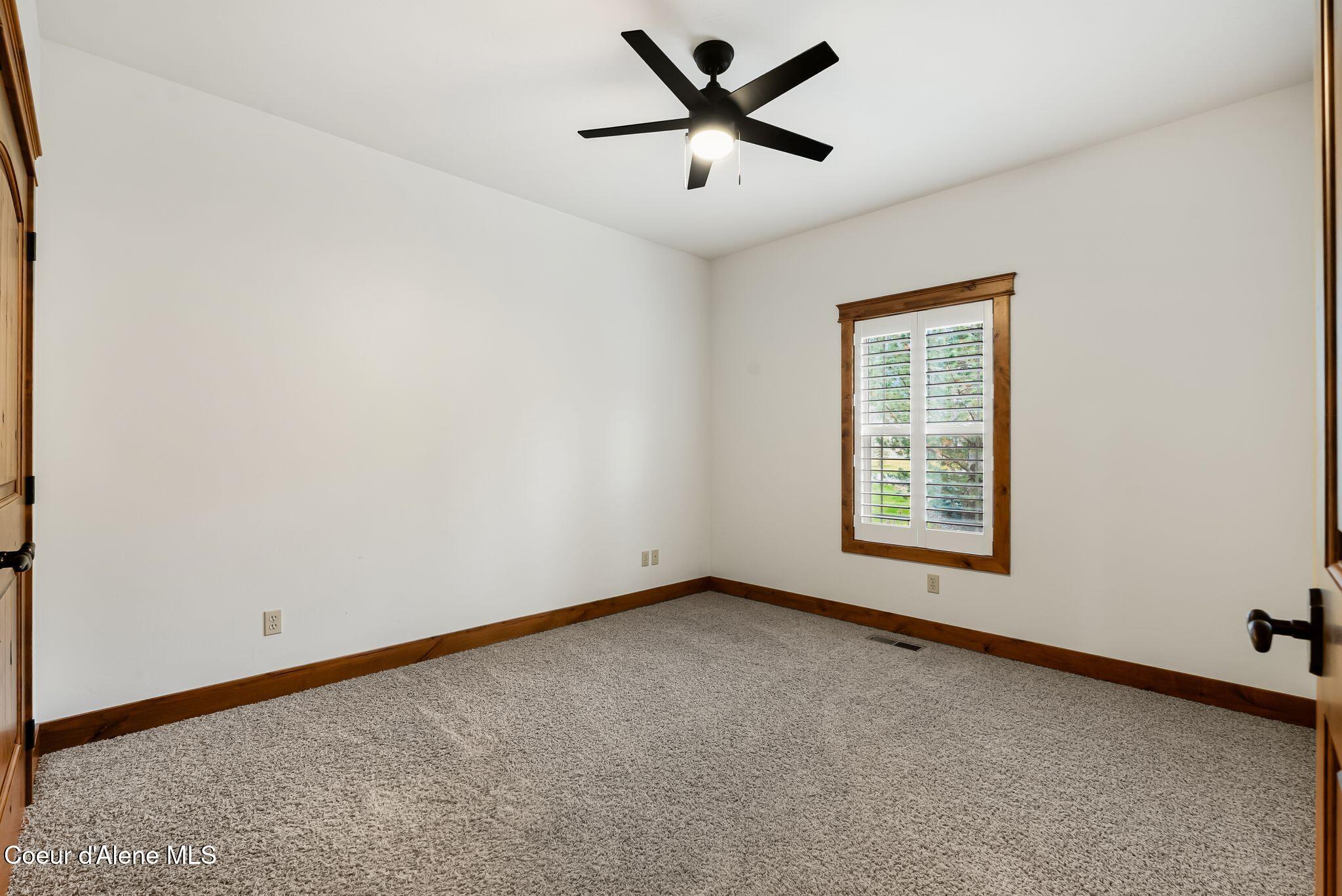 203 Comeback Bay Lane Sagle, ID 83860 - Photo 38 of 61 37_DSC05042