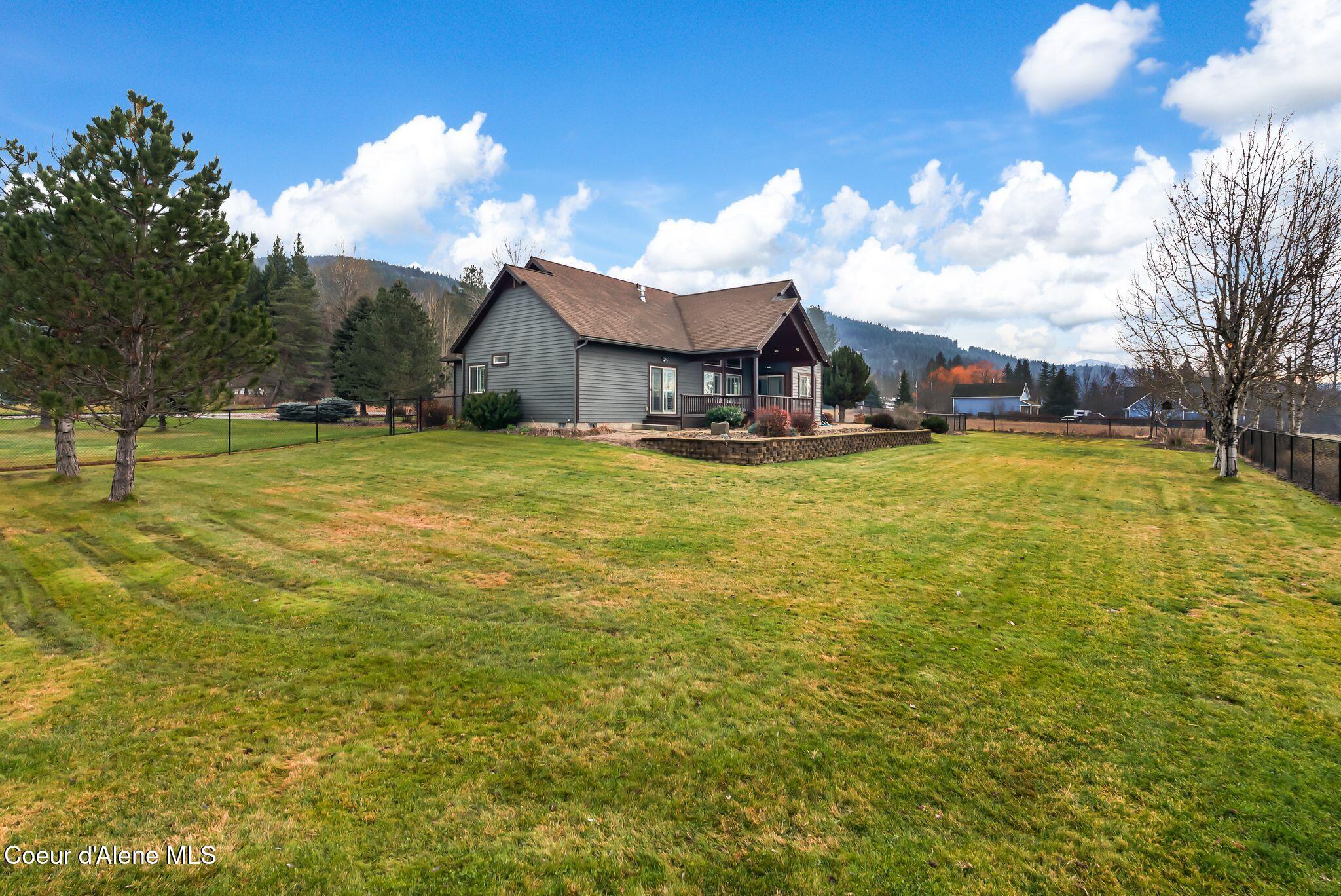 203 Comeback Bay Lane Sagle, ID 83860 - Photo 55 of 61 13_DSC05117