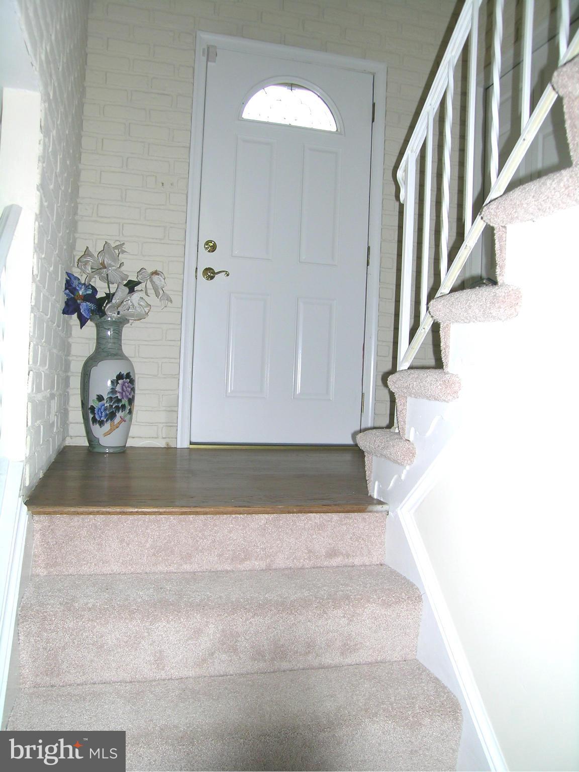 14304 Morton Hall Road Silver Spring, MD 20906 - Photo 2 of 21 Entry Foyer