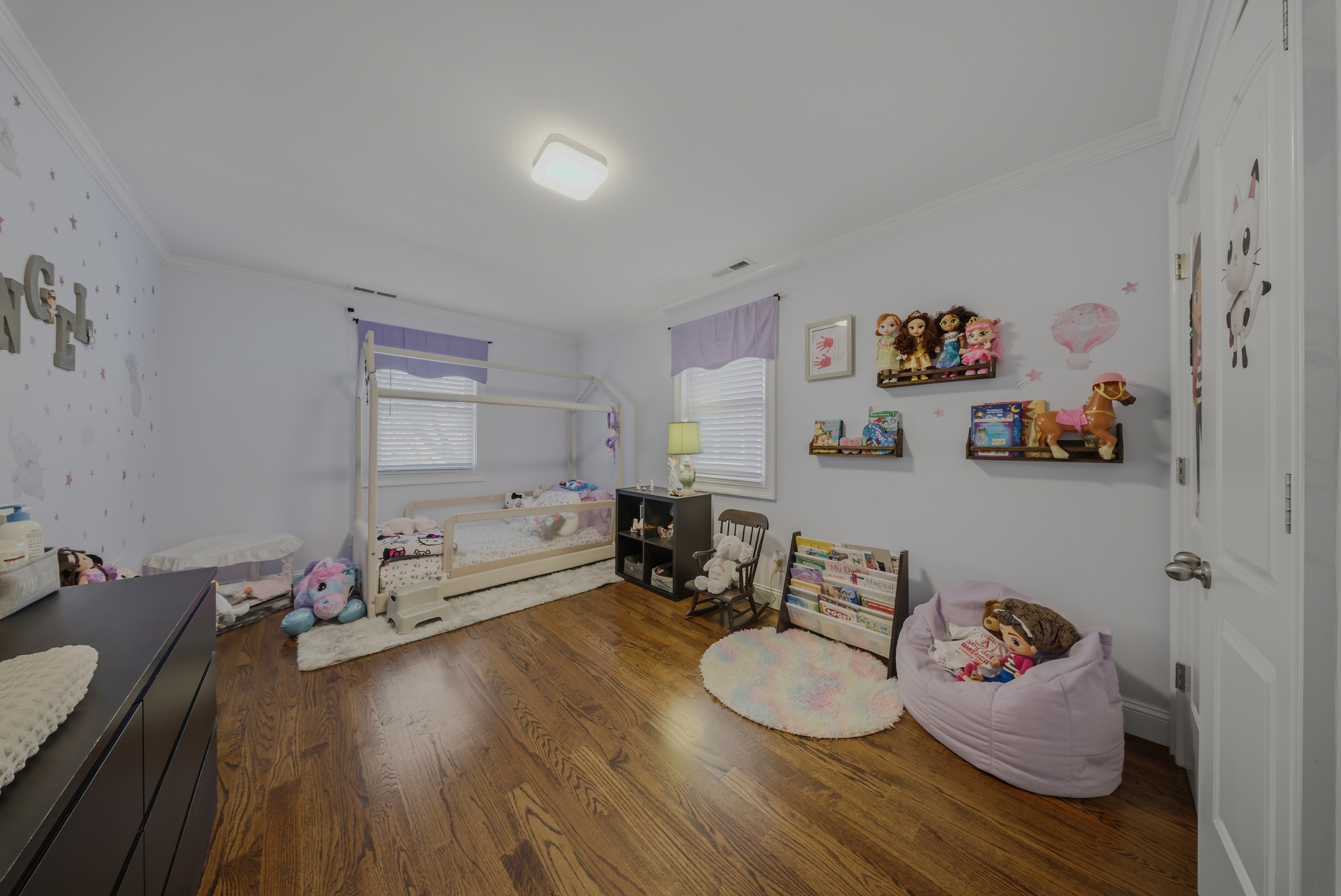 1473 Wood Avenue Bridgeport, CT 06604 - Photo 19 of 40 a living room with furniture and wooden floor