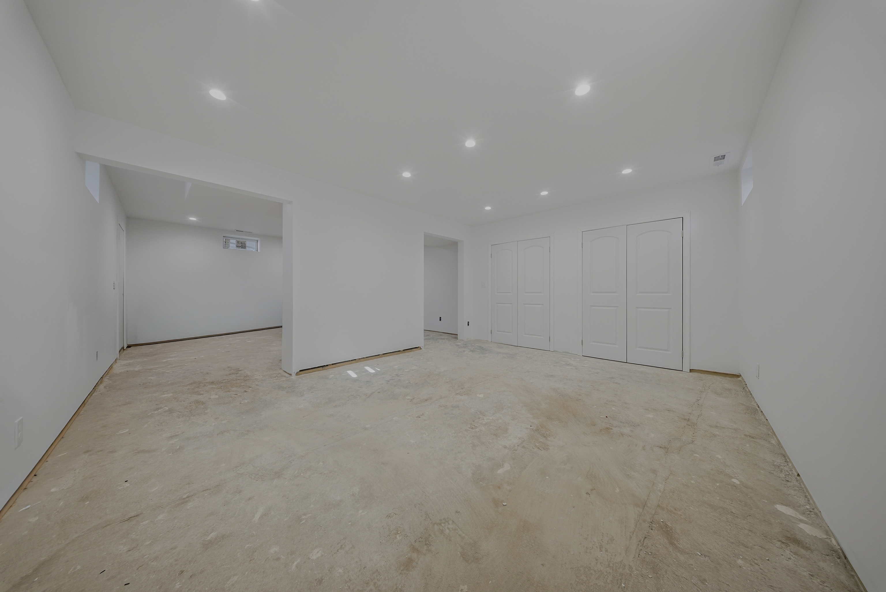 1473 Wood Avenue Bridgeport, CT 06604 - Photo 29 of 40 a view of an empty room