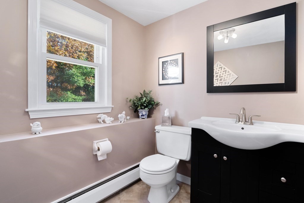 19 Pamela Road Natick, MA 01760 - Photo 17 of 33 Gallery Image 17