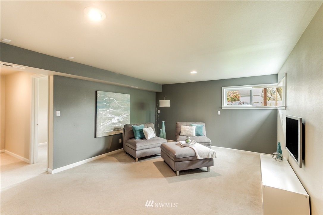 1210 North 36th Street Renton, WA 98056 - Photo 15 of 23