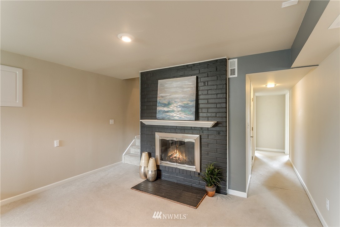 1210 North 36th Street Renton, WA 98056 - Photo 17 of 23