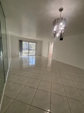 $1,950 | 12600 Southwest 5th Court, Unit 208L, Pembroke Pines, FL 33027