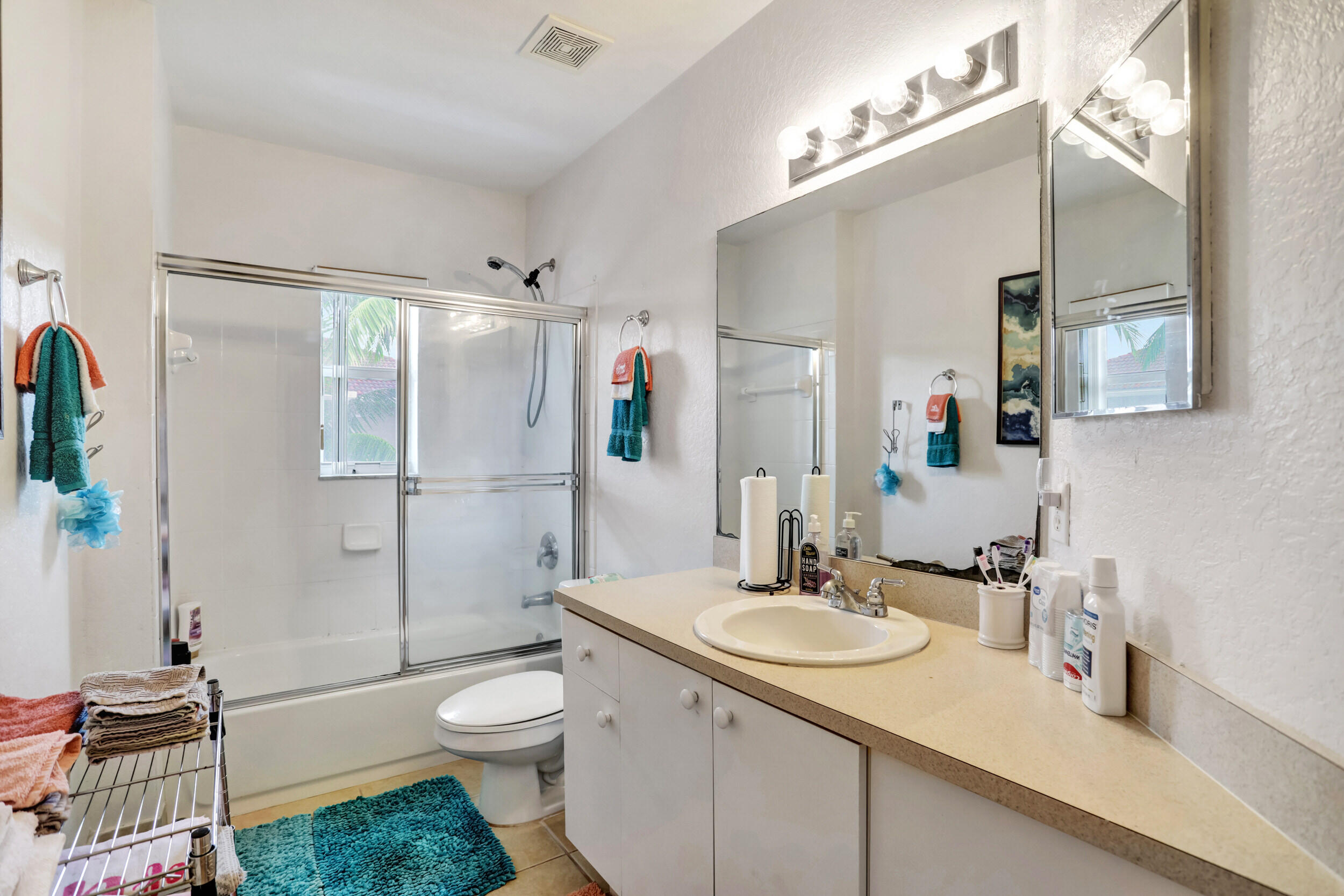 2901 Riverside Drive, Unit 301 Coral Springs, FL 33065 - Photo 10 of 23 15_001l6938