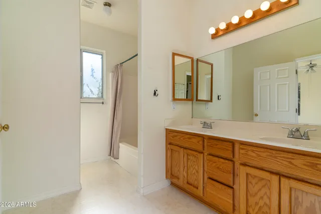 $500,000 | 52162 East Black Jack Road, Miami, AZ 85539