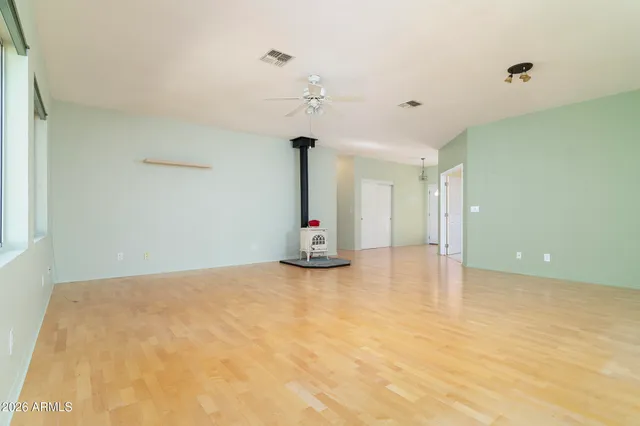 $500,000 | 52162 East Black Jack Road, Miami, AZ 85539