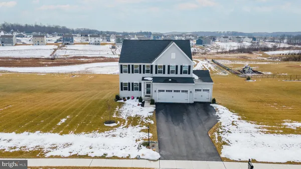 $609,900 | 22 Winifred Drive, Hanover, PA 17331