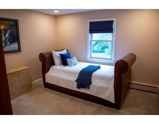 8 Priscilla Road Swampscott, MA 01907 - Photo 17 of 34 Gallery Image 17