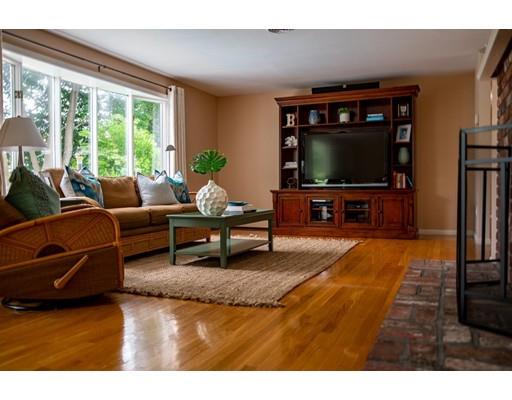8 Priscilla Road Swampscott, MA 01907 - Photo 3 of 34 Gallery Image 3