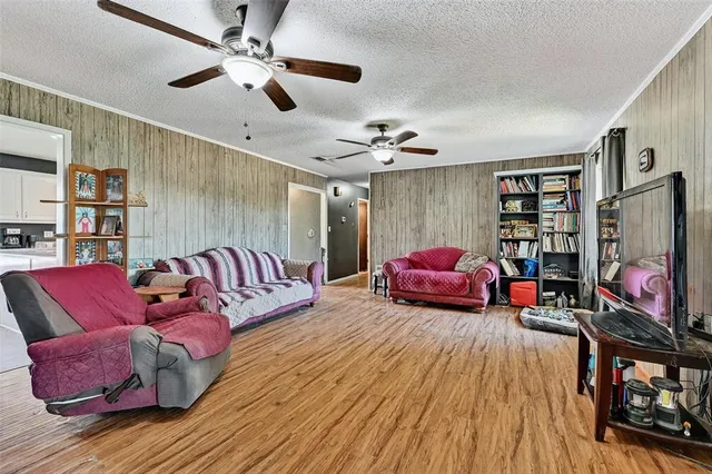 $189,000 | 602 1/2 West Grand Street, Whitewright, TX 75491