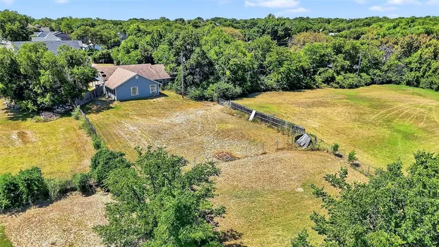 $189,000 | 602 1/2 West Grand Street, Whitewright, TX 75491