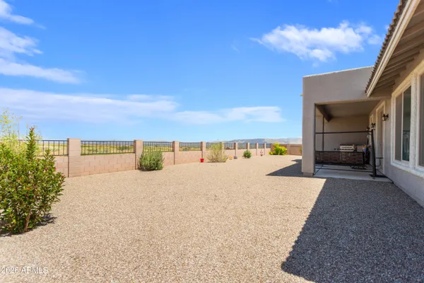 a view of a terrace with sky view