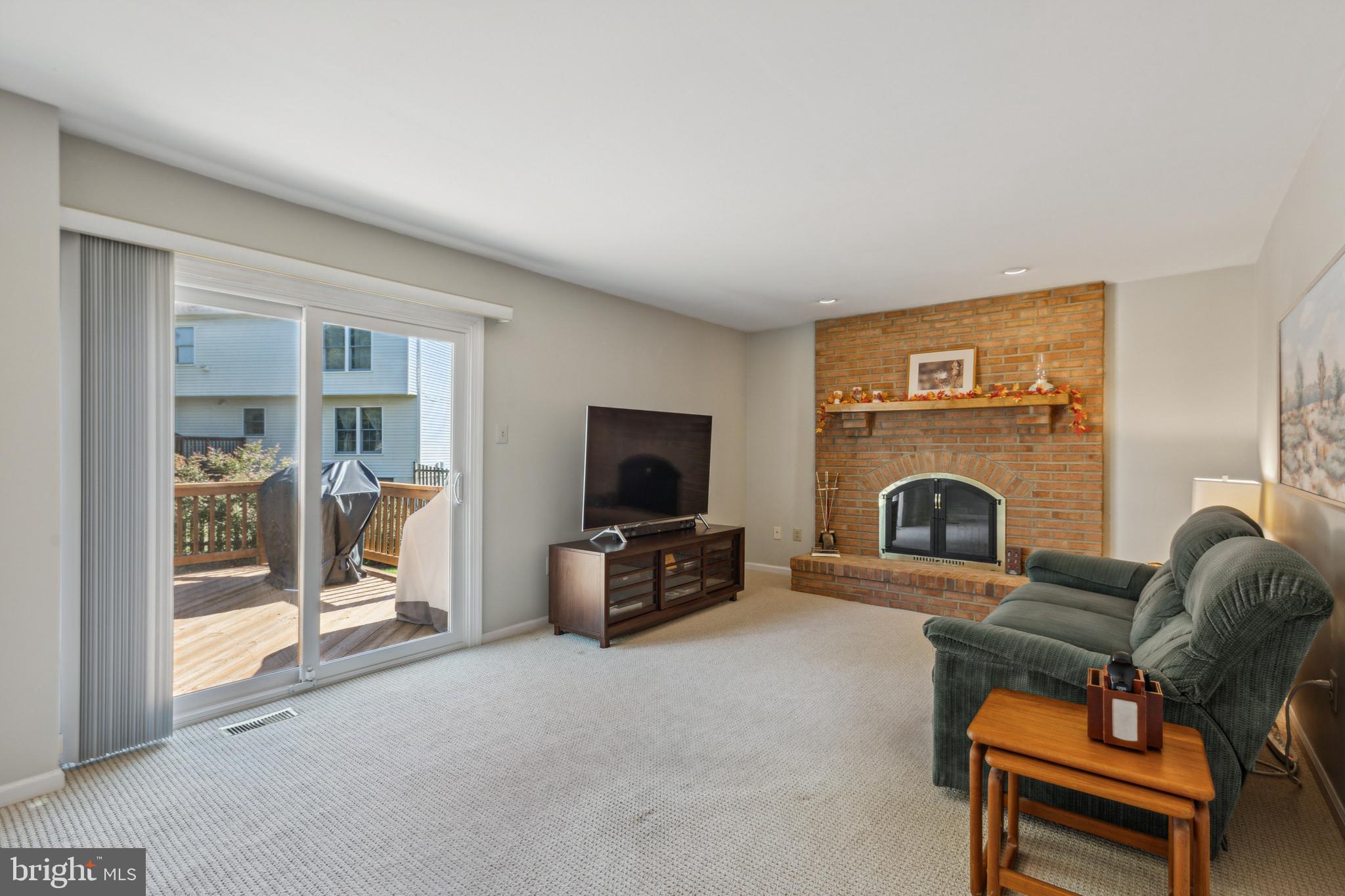 605 Avon Square Court Silver Spring, MD 20905 - Photo 15 of 39