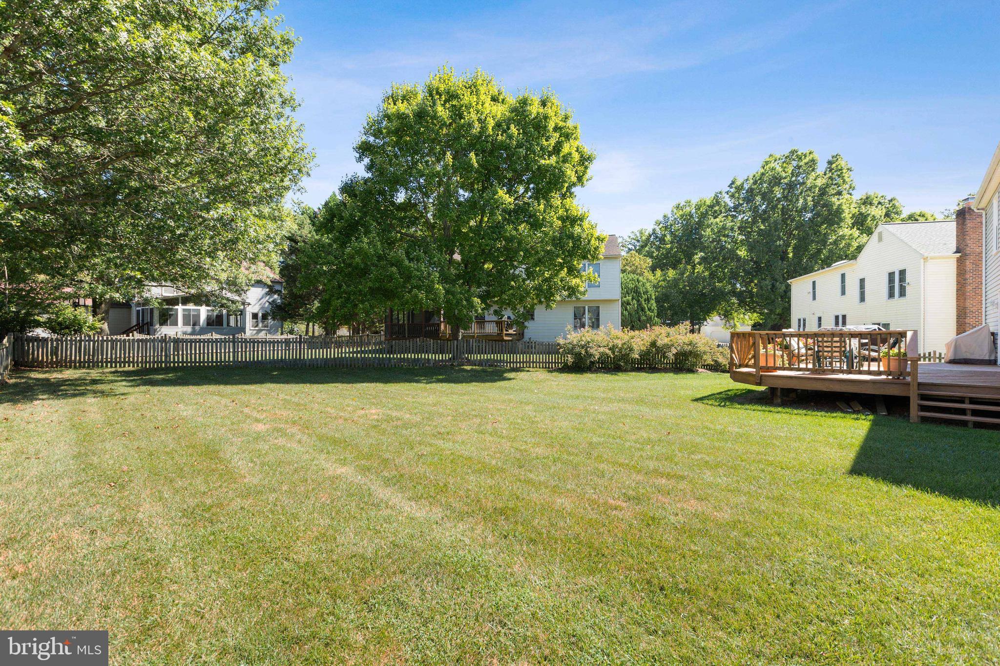 605 Avon Square Court Silver Spring, MD 20905 - Photo 35 of 39