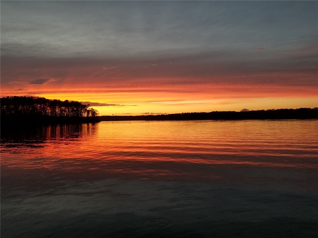 5010 Cross Pointe Anderson, SC 29625 - Photo 33 of 33 This sunset will take your breath away!