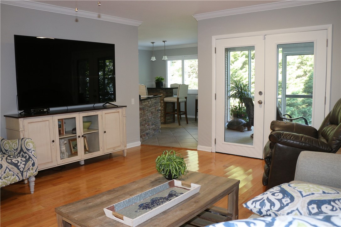 5010 Cross Pointe Anderson, SC 29625 - Photo 5 of 33 Perfect placement for the TV while enjoying the vi
