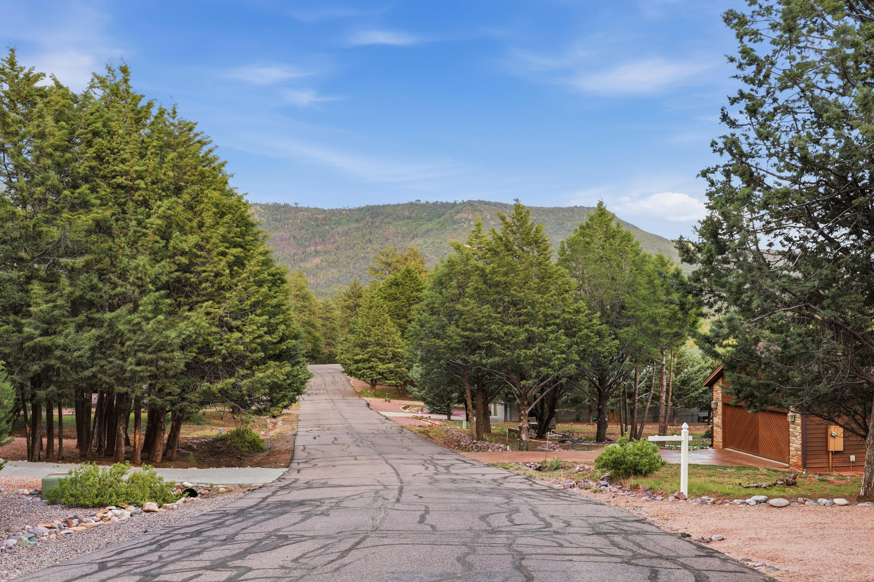6191 Hidden Pines Loop Pine, AZ 85544 - Photo 34 of 35
