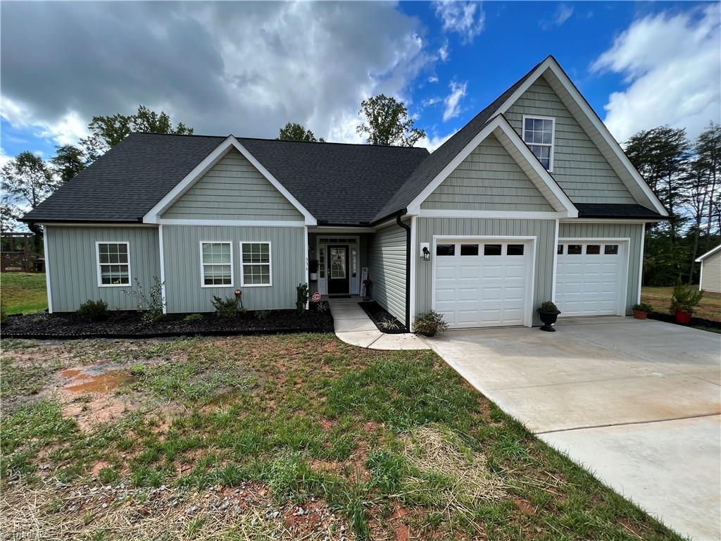 336 Tuttle Road Rural Hall, NC 27045 - Photo 3 of 47