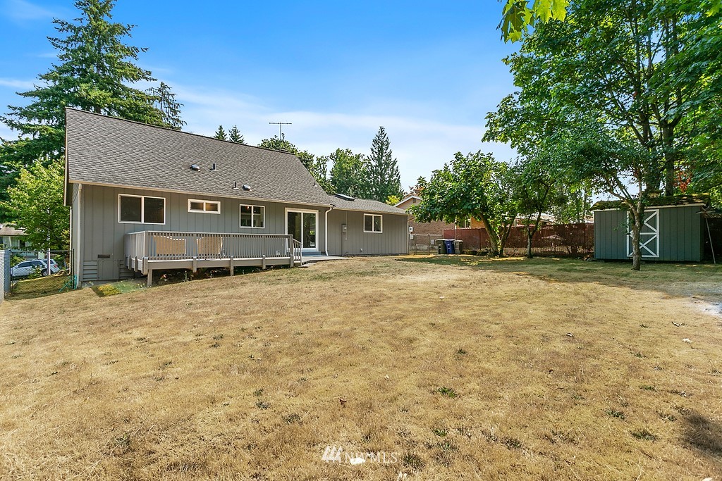 22020 7th Place West Bothell, WA 98021 - Photo 22 of 25