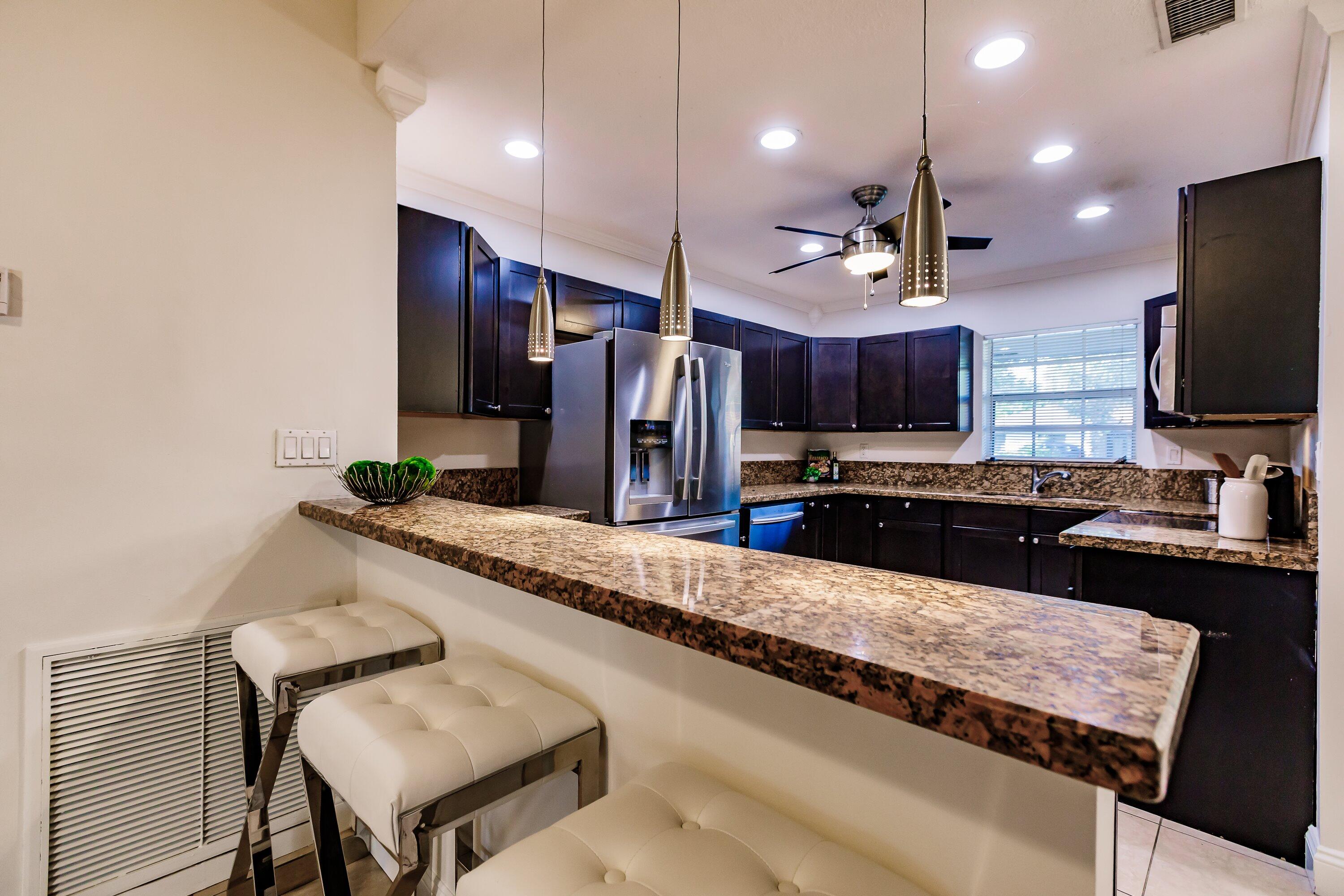 8690 Gatehouse Road Plantation, FL 33324 - Photo 14 of 56 Kitchen