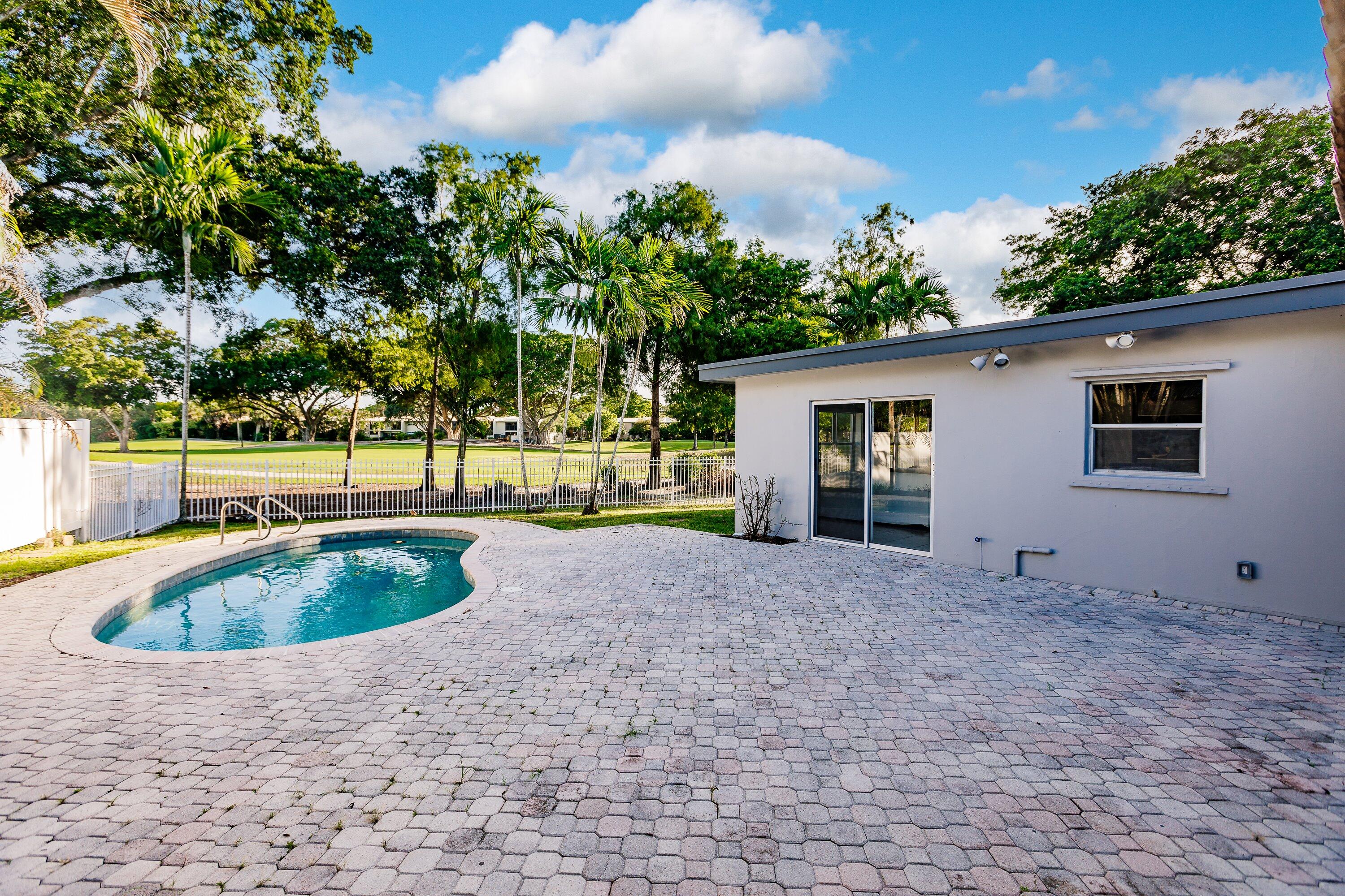 8690 Gatehouse Road Plantation, FL 33324 - Photo 52 of 56 Pool