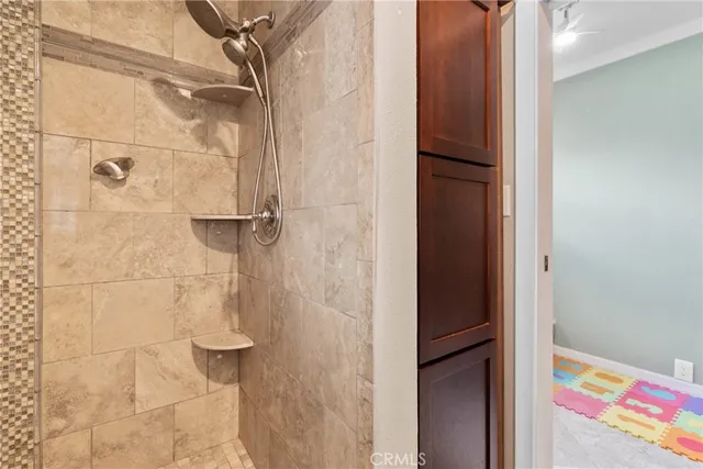 $1,274,900 | 6911 East 10th Street, Long Beach, CA 90815