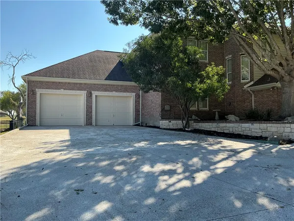 $649,900 | 4302 Spring Creek Drive, Corpus Christi, TX 78410