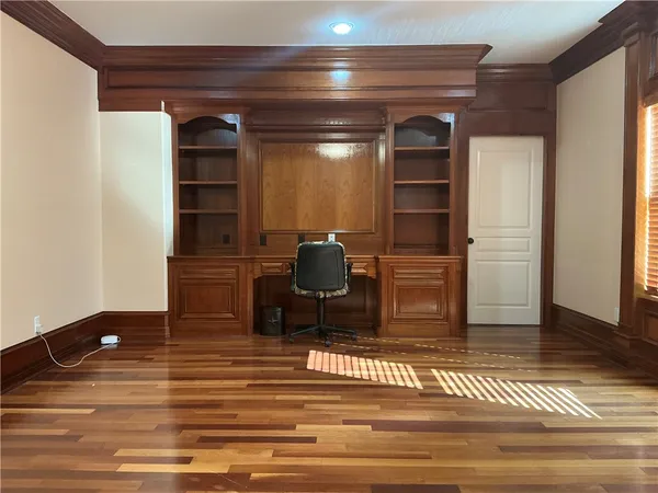 $649,900 | 4302 Spring Creek Drive, Corpus Christi, TX 78410