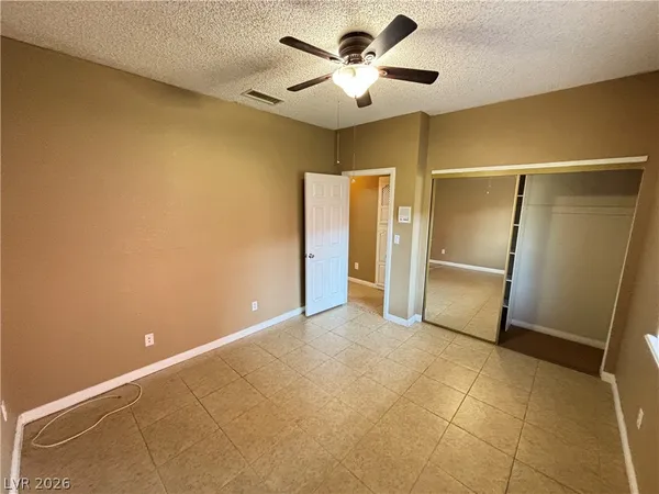 $1,995 | 5140 Edna Avenue, Las Vegas, NV 89146