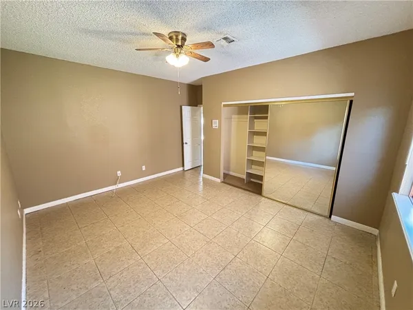$1,995 | 5140 Edna Avenue, Las Vegas, NV 89146