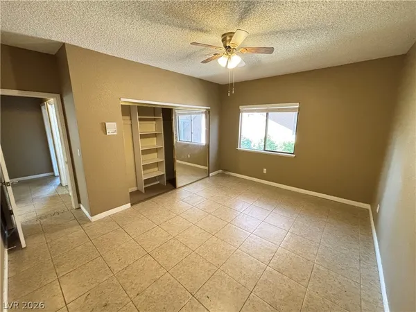 $1,995 | 5140 Edna Avenue, Las Vegas, NV 89146