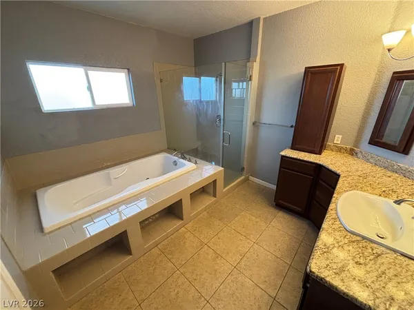$1,995 | 5140 Edna Avenue, Las Vegas, NV 89146