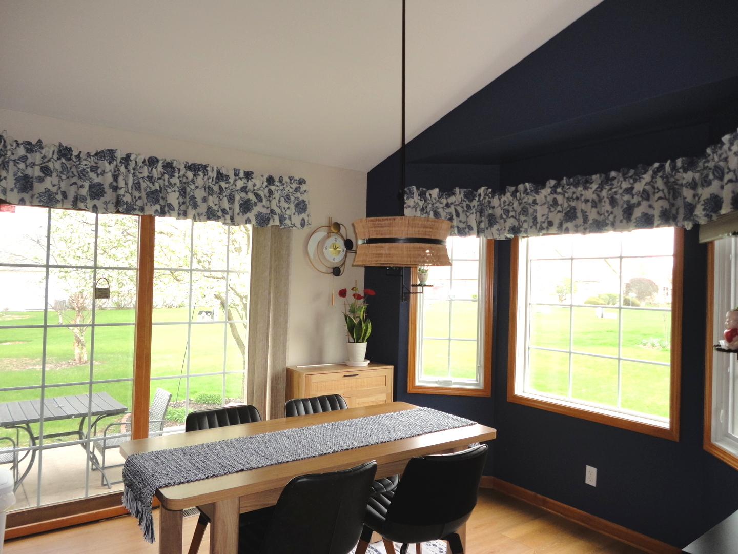 144 Winding Trail Diamond, IL 60416 - Photo 8 of 21