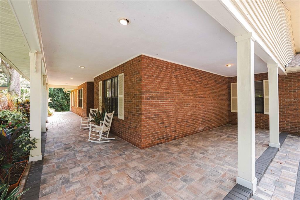 16625 Indian Mound Road Tampa, FL 33618 - Photo 35 of 40