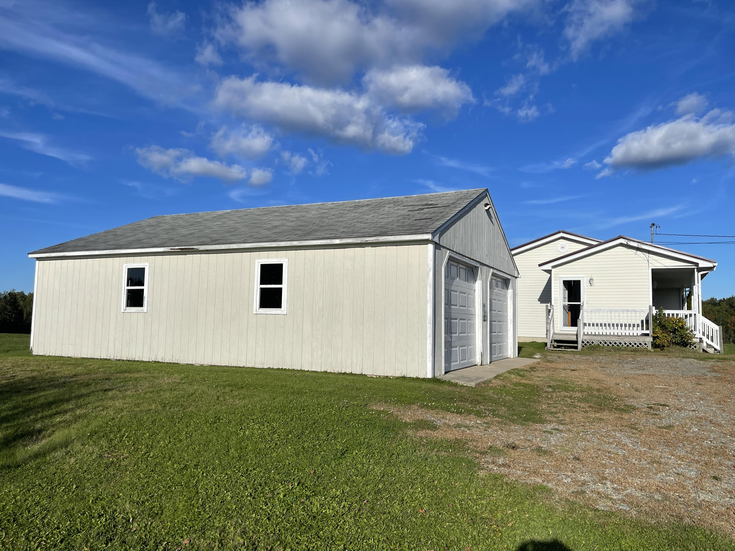8 Dinsmore Road Lubec, ME 04652 - Photo 10 of 86 DE941DFE-6E66-45C2-B3D7-1207154B1E95