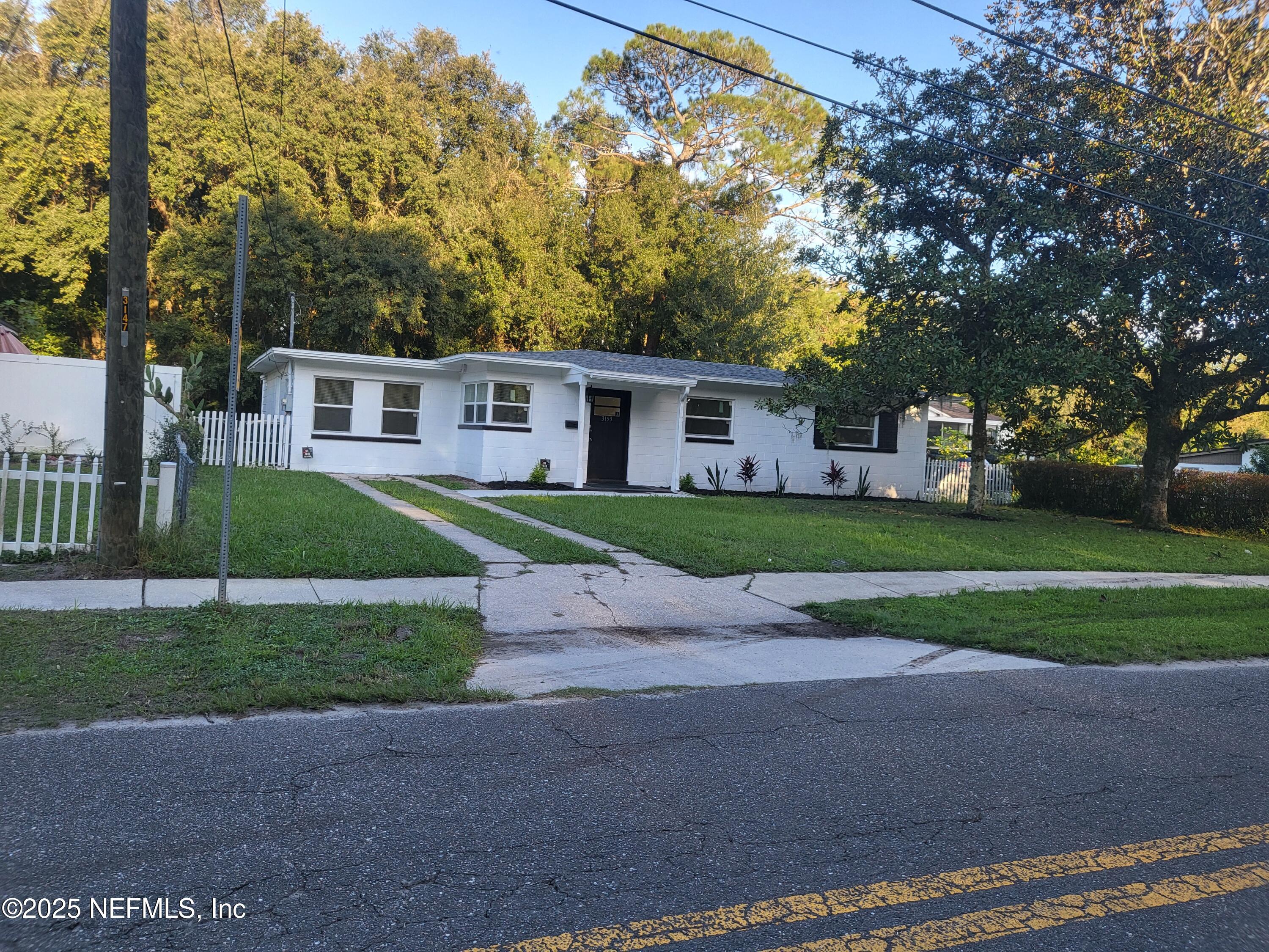 3153 Kline Road Jacksonville, FL 32246 - Photo 1 of 35 20241012_175310