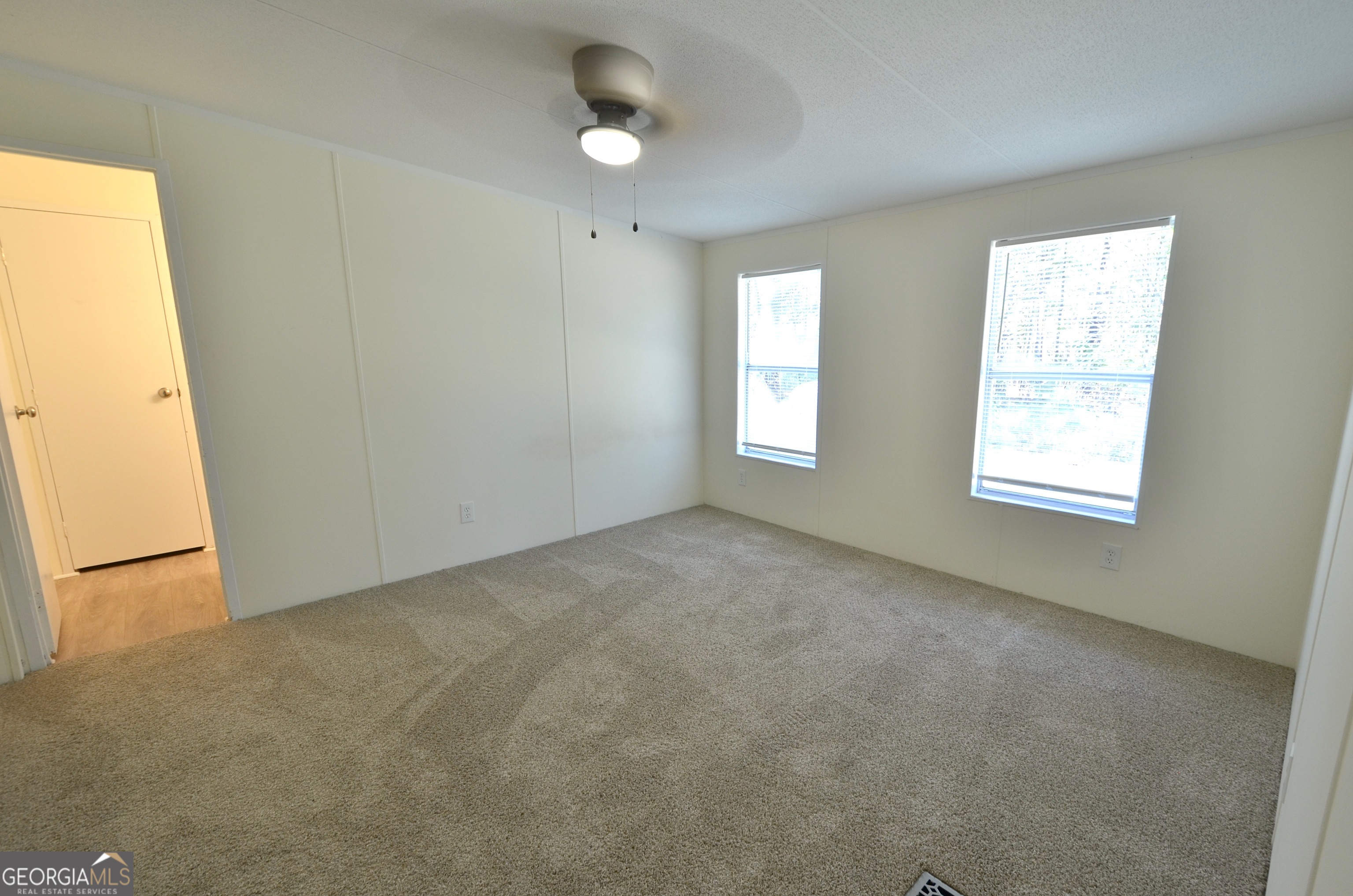 722 Brower Court Dublin, GA 31021 - Photo 23 of 27 a view of an empty room with a window