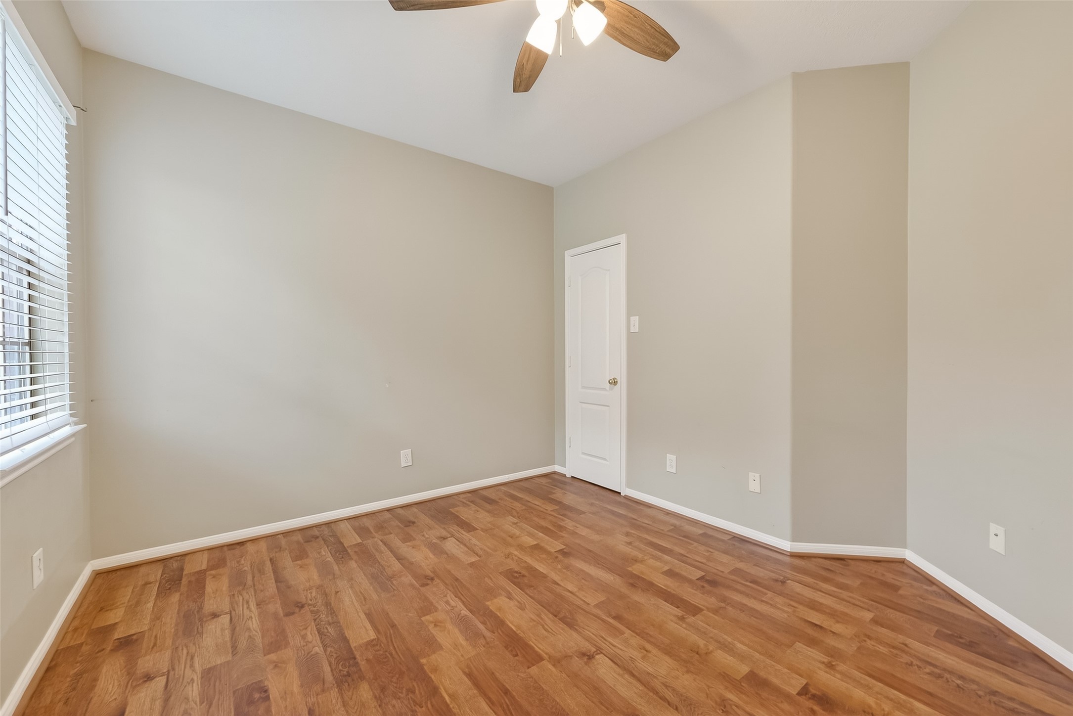 16639 Village View Trail Sugar Land, TX 77498 - Photo 24 of 50 wooden floor in an empty room