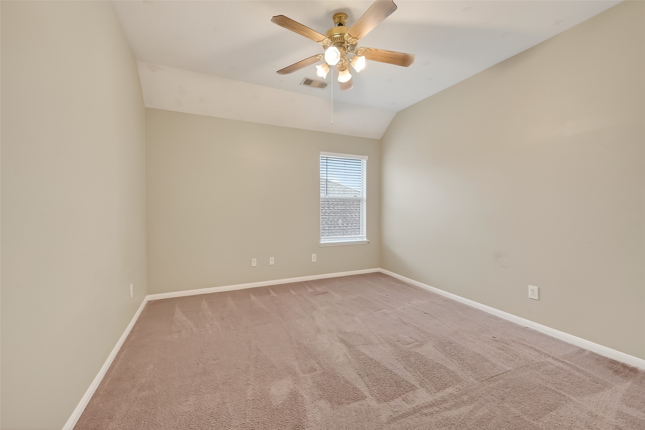 16639 Village View Trail Sugar Land, TX 77498 - Photo 34 of 50 a view of an empty room with a window